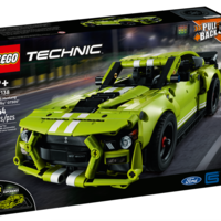 Este Ford Mustang Shelby GT500 de Lego tal vez no tenga más de 700 hp, pero sí más de 500 piezas para que lo armes