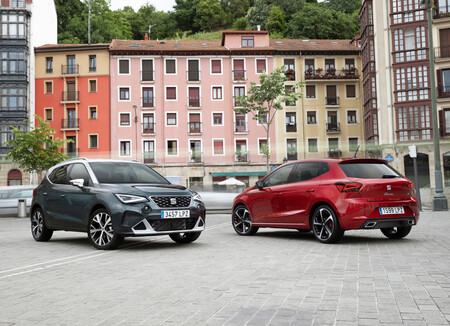Los SEAT Ibiza y Arona 2022, a detalle en 166 fotos: mira su renovación desde todos los ángulos
