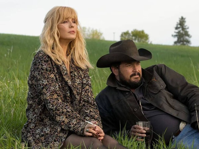 Beth y Rip en 'Yellowstone'