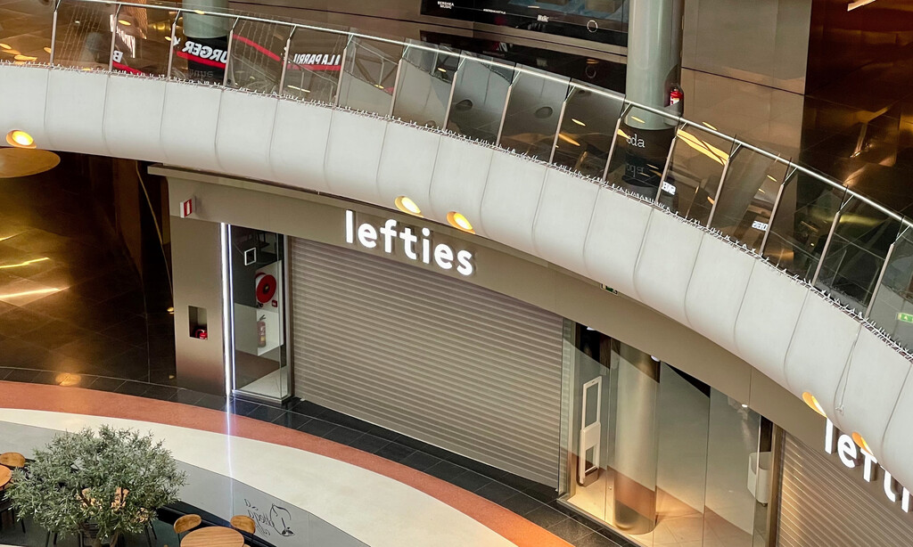 Lefties tiene la lámpara ideal para los amantes de la lectura por apenas 20 euros 