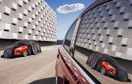 El Ford C-MAX actualizado se revelará en París