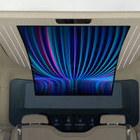 Hyundai sueña con equipar sus coches eléctricos IONIQ con una pantalla flexible de 77 pulgadas y hasta un robot de limpieza