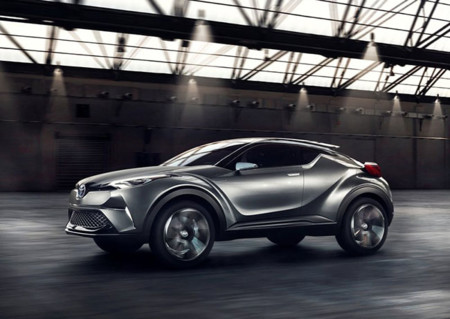 Toyota CH-R II, eficiencia, ligereza y mucho estilo de cara al futuro