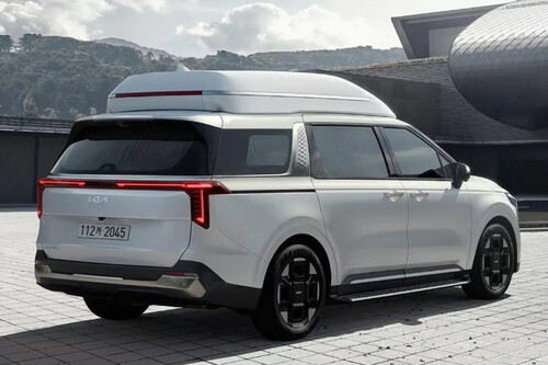 Kia Carnibal Hi Limousine 1