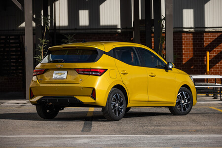 Aveo 4