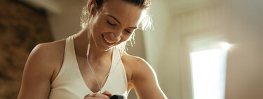 Una rutina de entrenamiento en casa sin material para novatos 