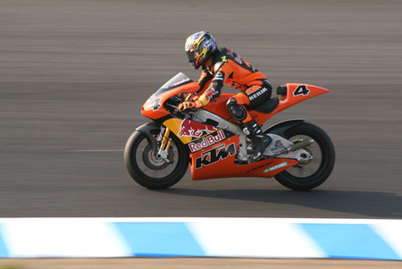 Hiroshi Aoyama pole en 250 c.c en el Gran Premio de Malasia