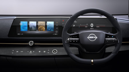 Nissan prefiere pantallas horizontales y esta es la razón