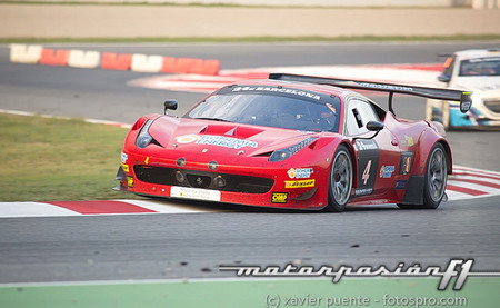 Ferrari se impone en las 24 horas de Barcelona