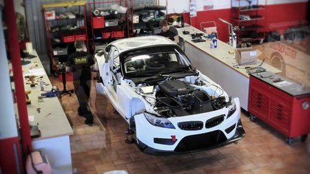 BMW Z4 GT3 condensado en 4 minutos