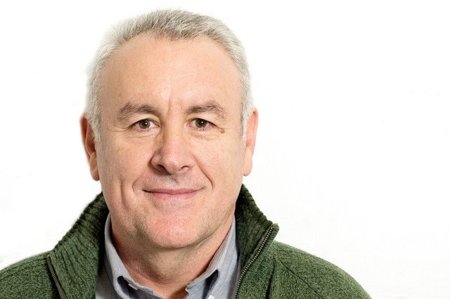 Cayo Lara desvela que le llevó al Rey la opinión de 150 internautas sobre la Monarquía