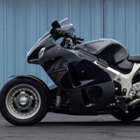 Posiblemente este sea el sidecar más loco y salvaje: base de Suzuki Hayabusa, 175 CV y ruedas de coche