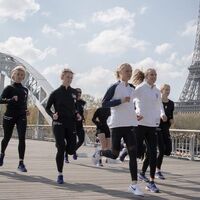 Las zapatillas más vendidas en Amazon son estas Nike Revolution 5 y las tienes por menos de 38 euros