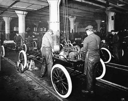 Como un suspiro, los 100 años de la línea de montaje de Ford 
