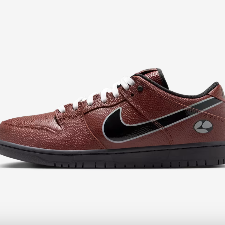 Zapatillas SB Dunk Low Pro x Limosine Skateboards