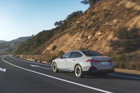 BMW Serie 5 2023 Prueba Contacto 8