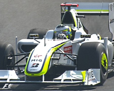 Brawn GP y McLaren Mercedes dominan los primeros libres en Valencia