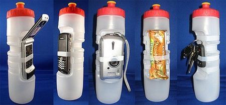 Gadget bottle: bidón de agua portaobjetos