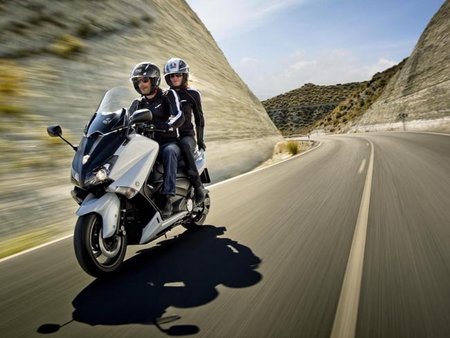 Yamaha T-Max 2012