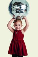 El estilo elegante y lleno de color para la Navidad 2014 de United Colors of Benetton