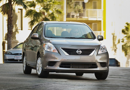 Nissan Versa 2