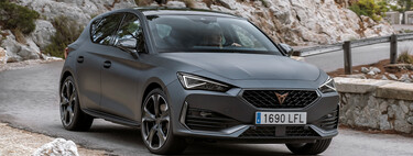 El CUPRA León estrena un 2.0 TSI de 245 hp como alternativa al Golf GTI