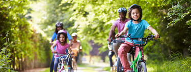 Nueve beneficios de montar en bicicleta para los niños