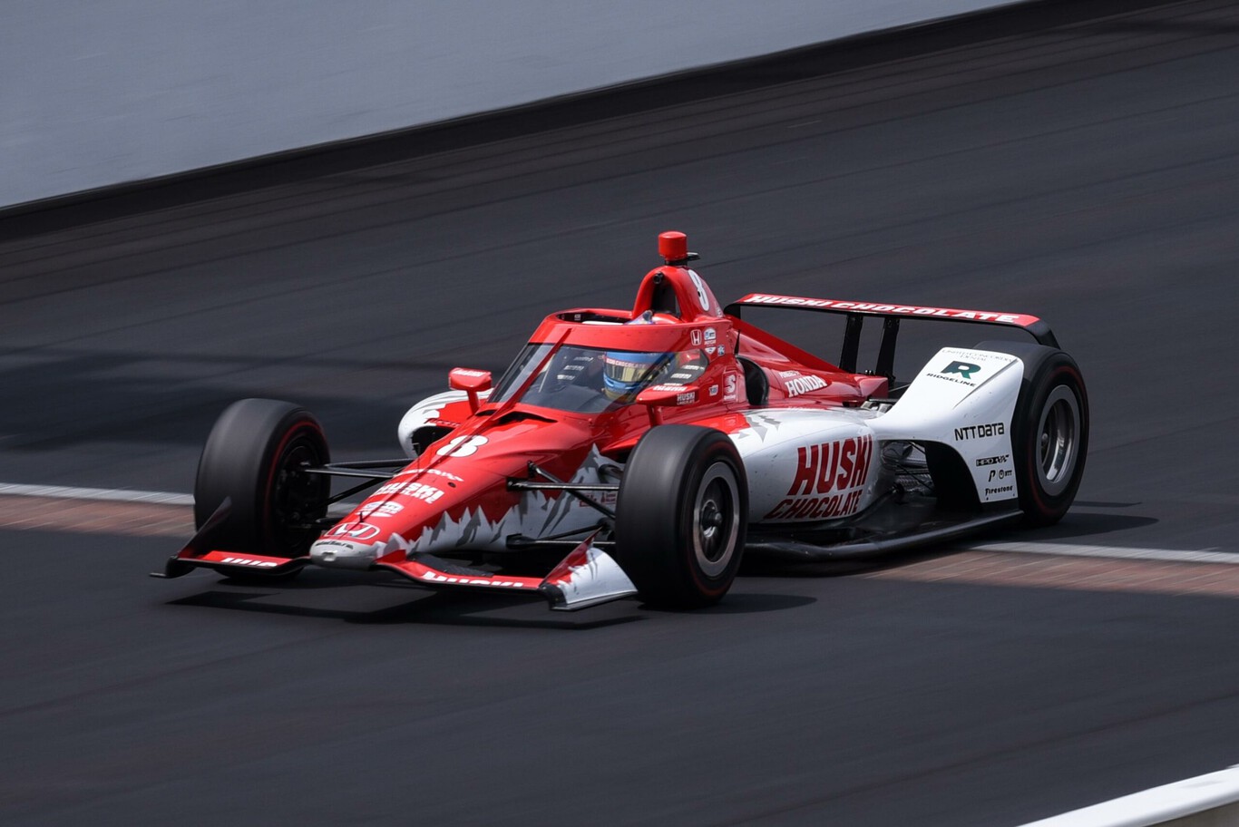 Marcus Ericsson gana unas 500 millas de Indianápolis en las que la fortuna ha dado la espalda a Álex Palou