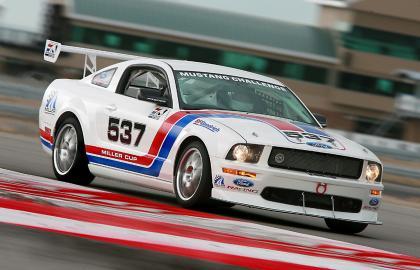 Ford entrega sus primeros Mustangs FR500S