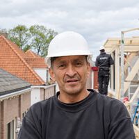 Víctor Manuel, albañil español en Países Bajos: “Te dan manutención, una vivienda y un curso de poner ladrillos”