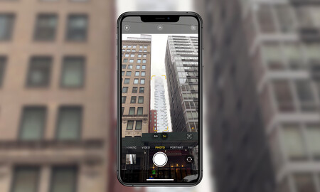 Este edificio con forma de Jenga engañó a un iPhone pensando que era un código QR