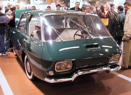 Renault 900
