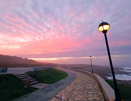 Pueblo Marinero Galicia Paseo Maritimo A Pie Playa Pasear Viajes Escapadas Comida