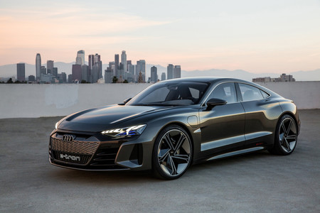 El Audi e-tron GT Concept quiere ser el Gran Tourer favorito de los acaudalados con sus 590 hp y 400 km de autonomía