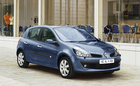 Renault ofrece el Clio con motor flexible, compatible con E85