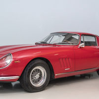 Ferrari 275 GTB/4, si andas en busca de un auto clásico, ésta podría ser una buena opción 