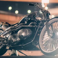 Acaba de arrancar 2026 y ya tenemos la moto más bestia del año: le han metido dos motores iguales y ahora es un misil tierra-tierra 