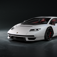 ¡Brutal! El Lamborghini Countach ahora es un superdeportivo híbrido de 814 CV, con supercondensadores y repleto de guiños retro