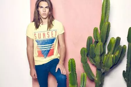 El lookbook de marzo de Pull&Bear nos alegra estos días grises