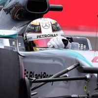 El abandono de Rosberg acelera a Hamilton hacia el tricampeonato