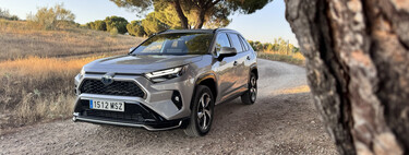 Probamos el Toyota RAV4 Plug-in Hybrid: sin duda, uno de los SUV híbridos enchufables más coherentes del mercado