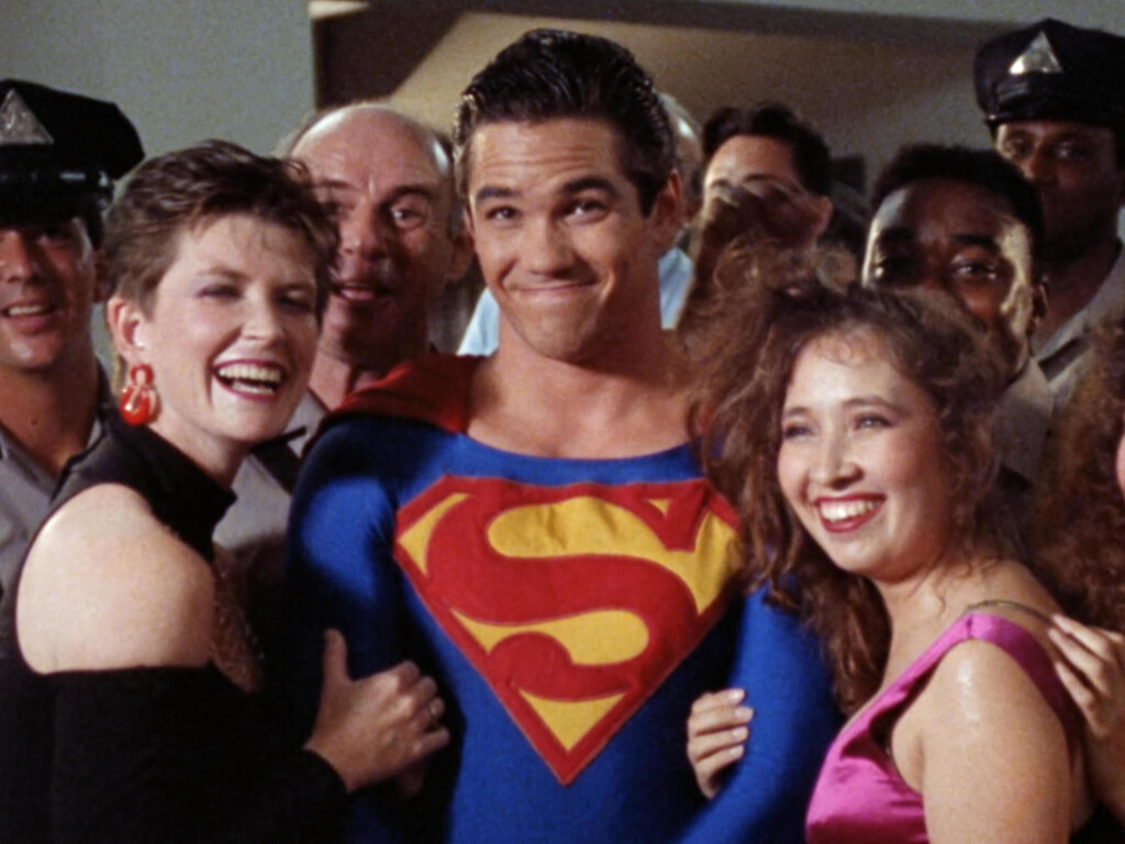 "Queríamos Superman, no Sushi Man". Dean Cain desvela la reacción de la gente cuando protagonizó 'Lois y Clark' y desvela lo peor de su paso por la serie 