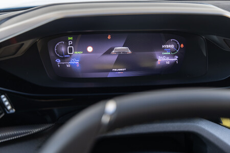 Peugeot 408 2023