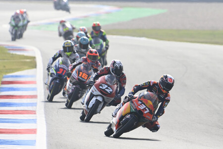 Acosta Assen Moto3 2021 3