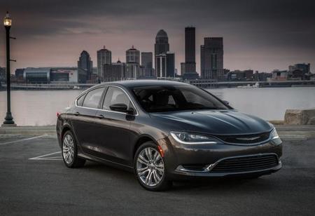 Chrysler 200 2