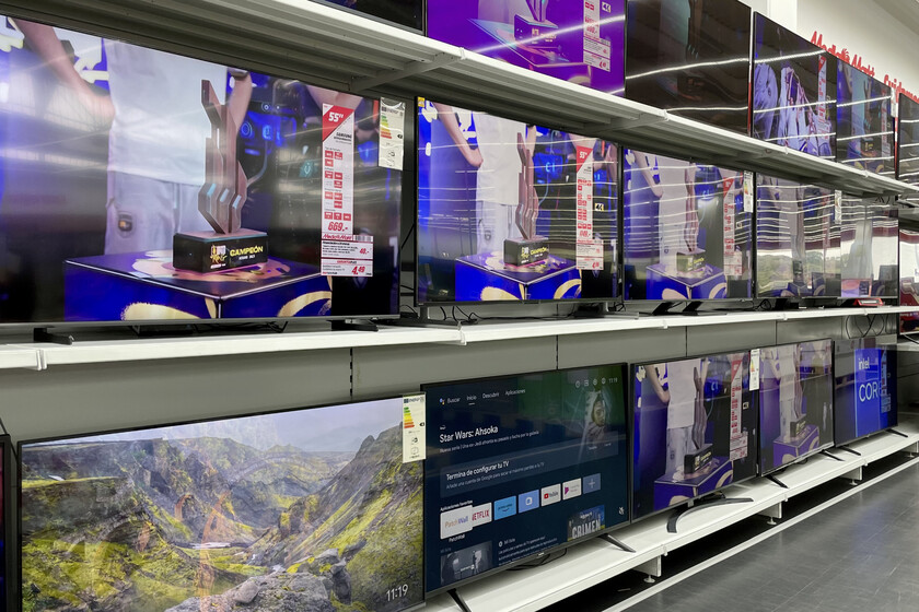 MediaMarkt deja a precio de outlet esta smart TV Philips de 55...