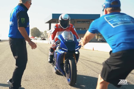 Wayne Rainey ha vuelto a pilotar una moto 26 años después del accidente que le dejó parapléjico