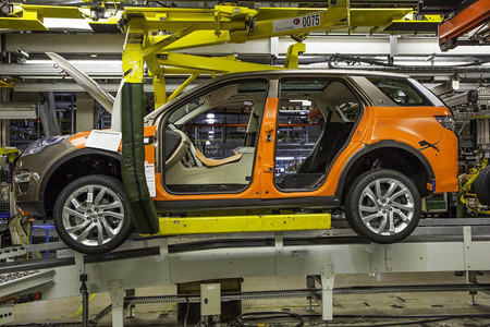 Land Rover se lleva la fabricación del Discovery a Eslovaquia para dejar sitio a un futuro coche eléctrico