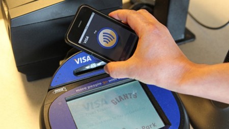 Banesto inicia el despliegue masivo de TPVs con NFC en España