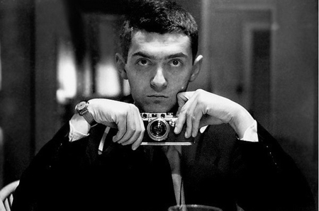 Estos son los objetivos que utilizaba Stanley Kubrick para crear la cuidada fotografía de sus películas